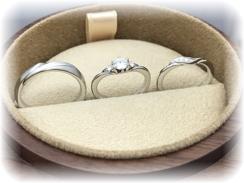延岡で婚約指輪結婚指輪セットはジュエルミキ