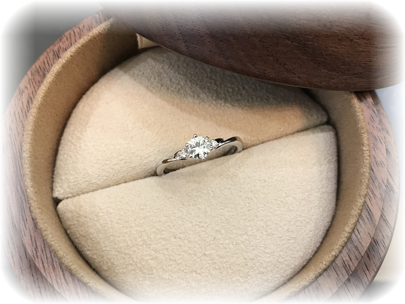 宮崎、延岡、日向で婚約指輪はジュエルミキ