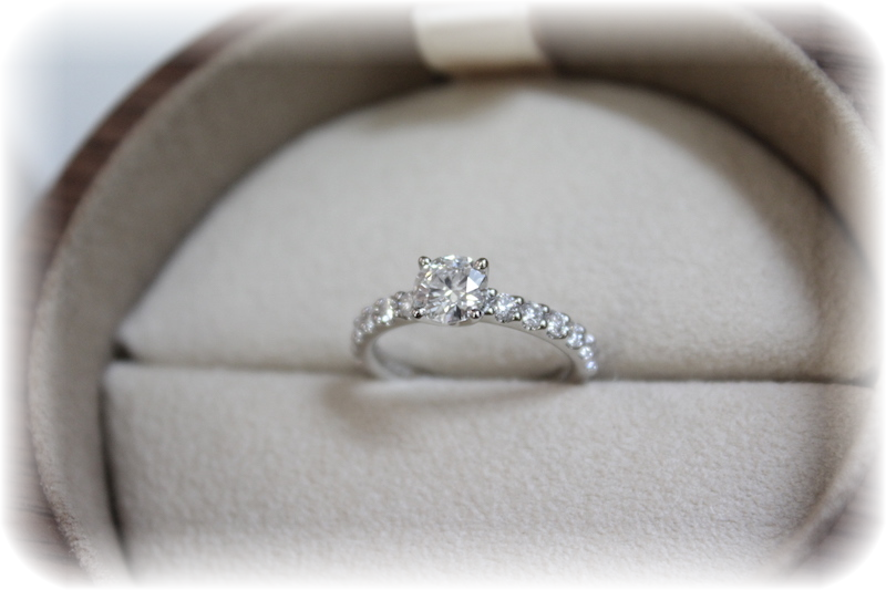 宮崎、延岡、日向で婚約指輪はジュエルミキ