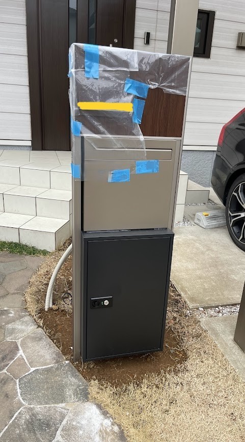 郵便受け　ポスト　宅配ボックス