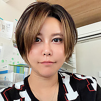 高橋美香