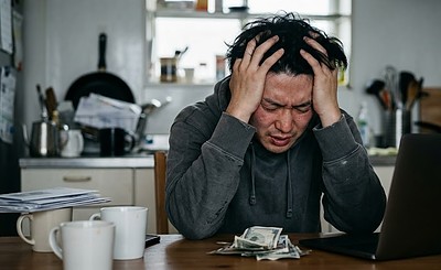 【解決事例】個人売買で買った車の車内汚れをルームクリーニングで見違えるほどきれいに