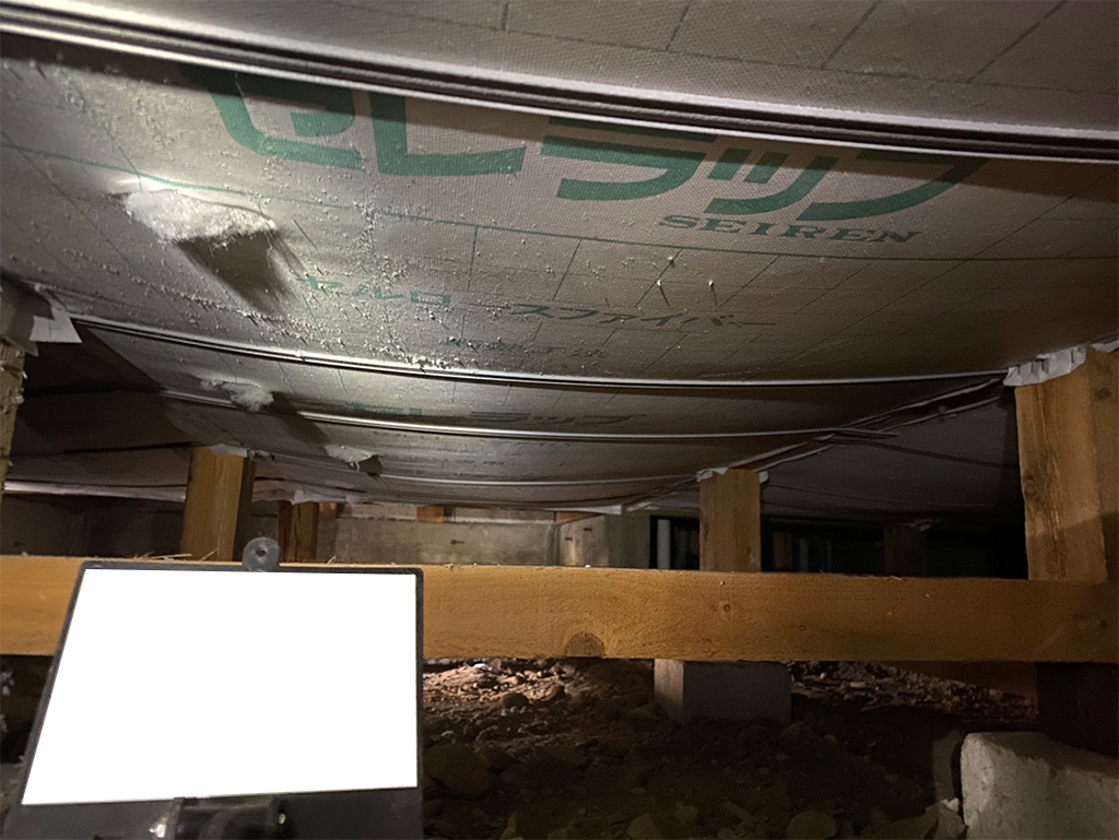 【施工後】セルロースファイバーを145mm施工。