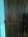 今日は長野の老舗旅館の木製扉のひび割れの補修でした。