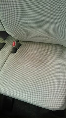 今日は長野で車のモケットシートのシミ 汚れ落とし 社内クリーニングでした インテリアコーディネーター 吉川智幸 マイベストプロ信州
