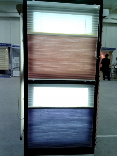 ハニカムスクリーン