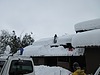 屋根の雪と建物の危険性との関連