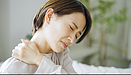 首のコリや痛みに効く、首の可動域改善エクササイズ