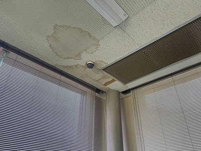 早めの対策が大切！雨漏りは家からのSOS