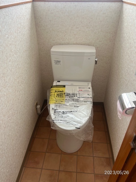 トイレも交換しました