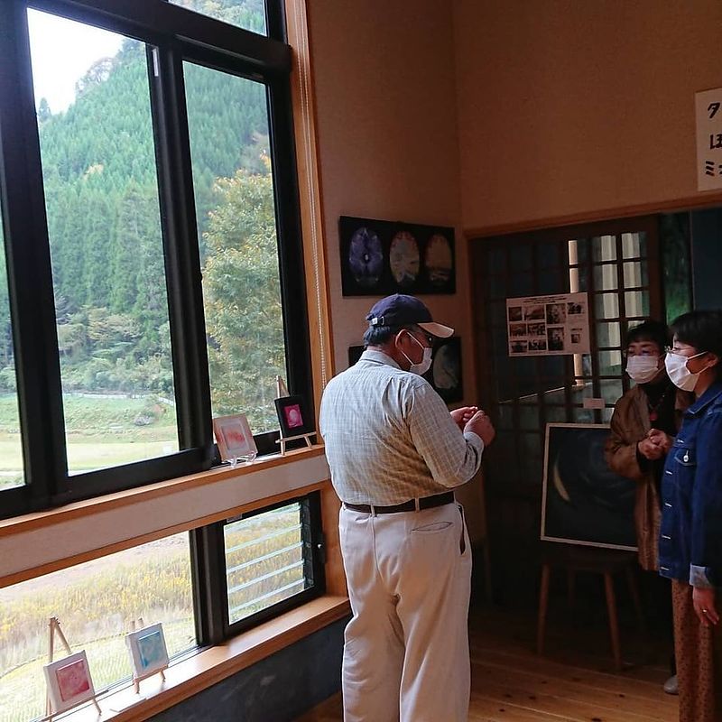 つきのほたる・芳賀健太・個展・空間ペインター