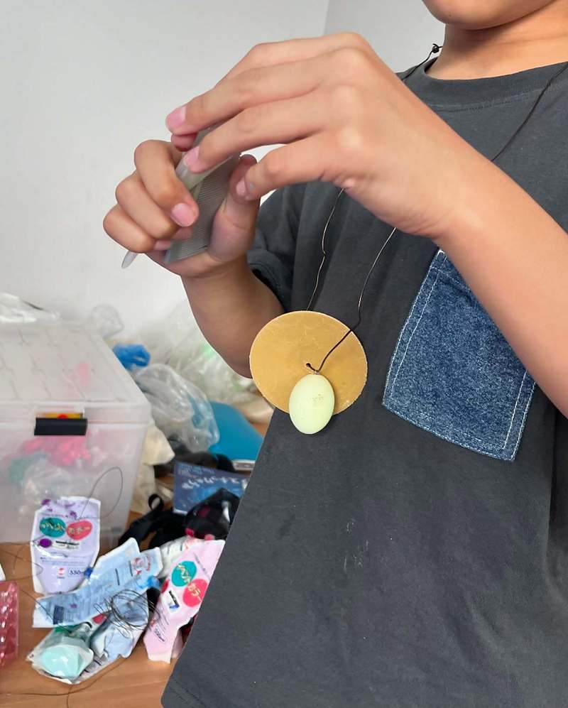 海洋プラゴミをアートに　空間ペインター芳賀健太