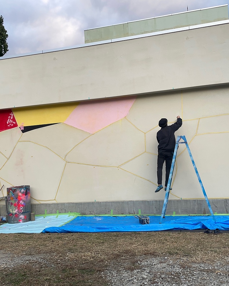 壁画　地域活性化　アート　芳賀健太　大分市　空間ペインター