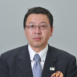 専門家の顔写真