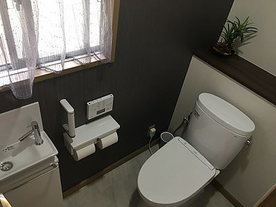 狭いからとあきらめていたトイレに手洗い器を取付け快適リモデル