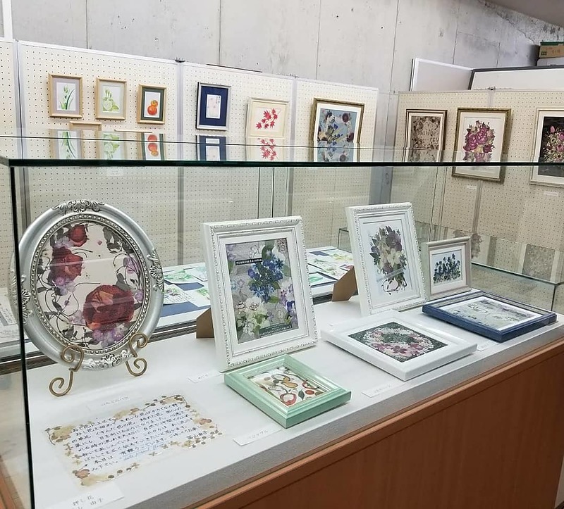 冨山　由子先生　押し花展