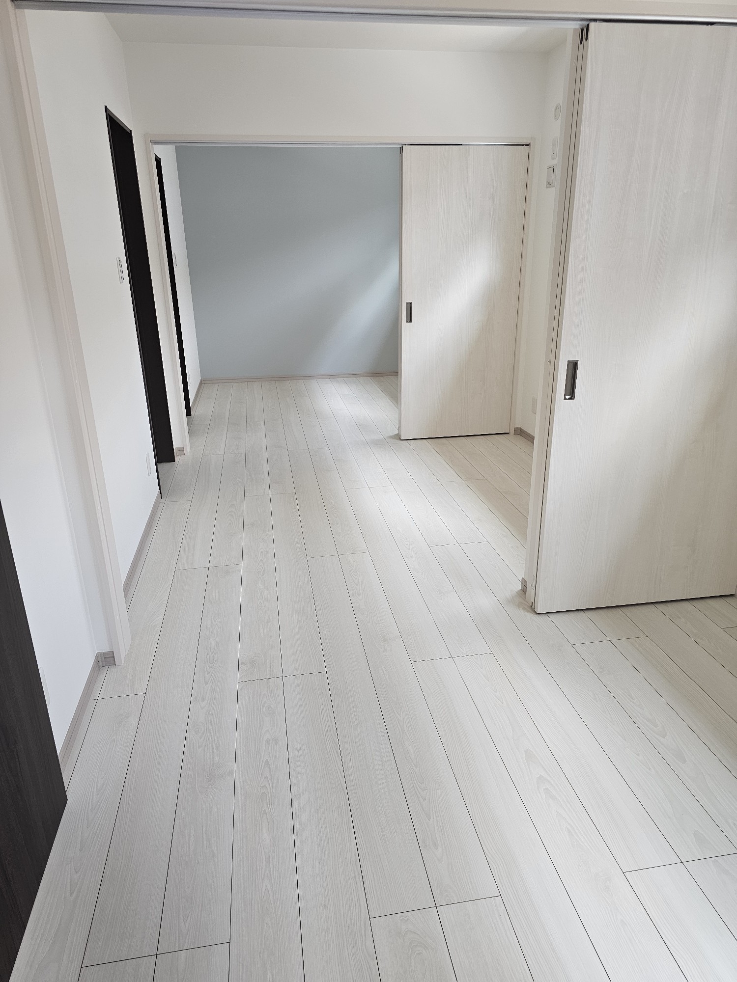 扉で仕切ることができる4つのお部屋