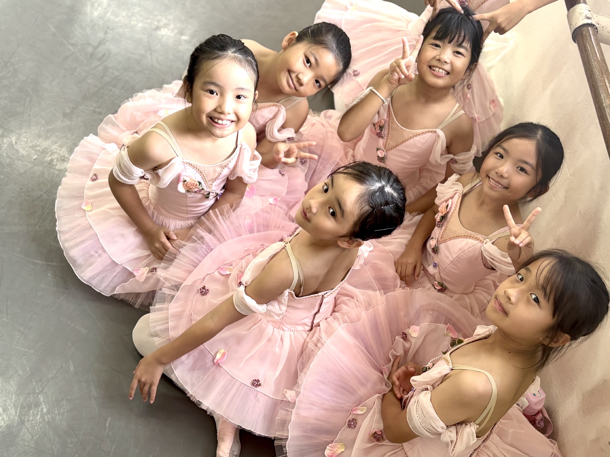 南条幸子バレエ研究所の子どもたち