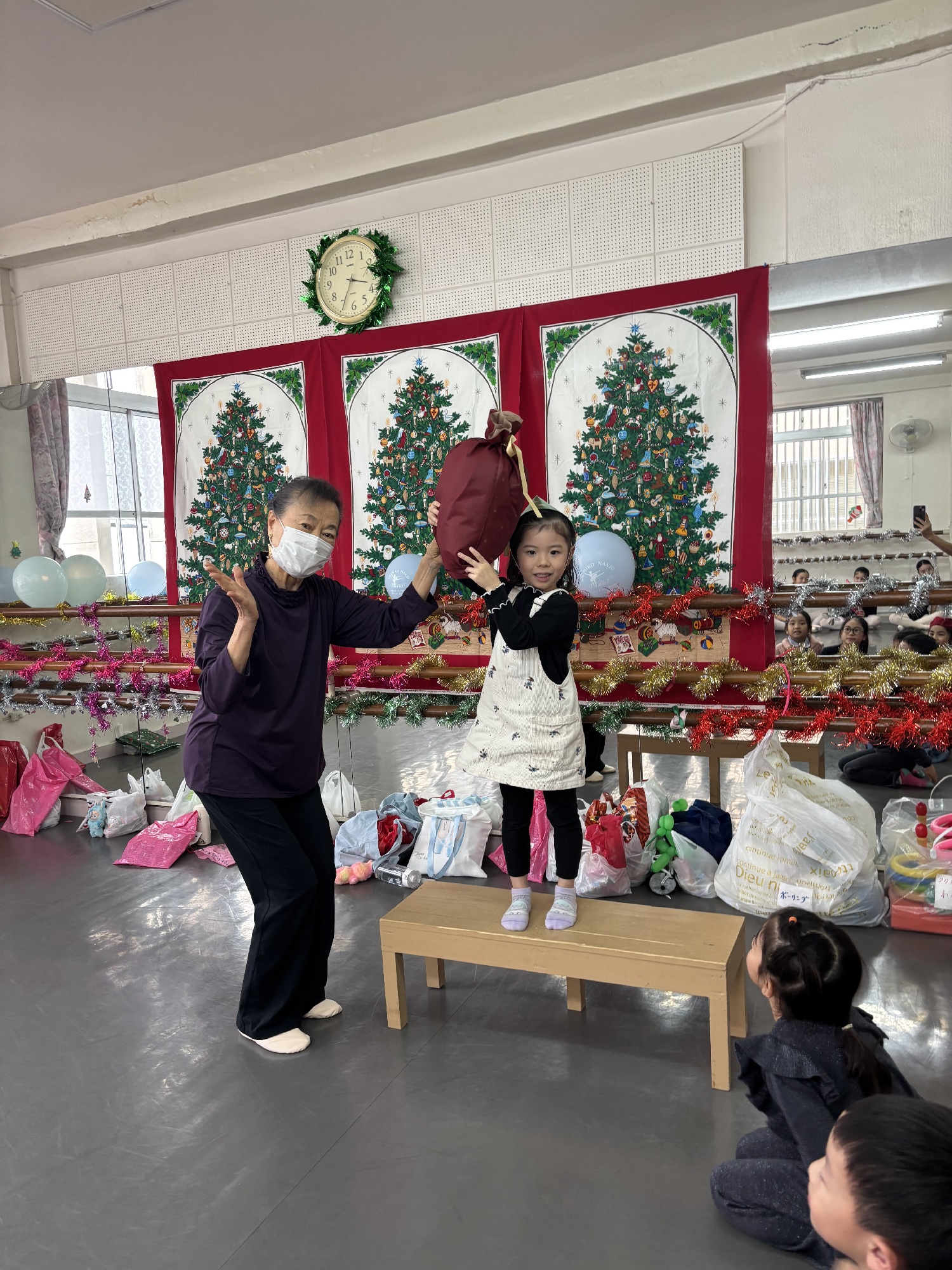 沖縄バレエのお教室のパーティーです