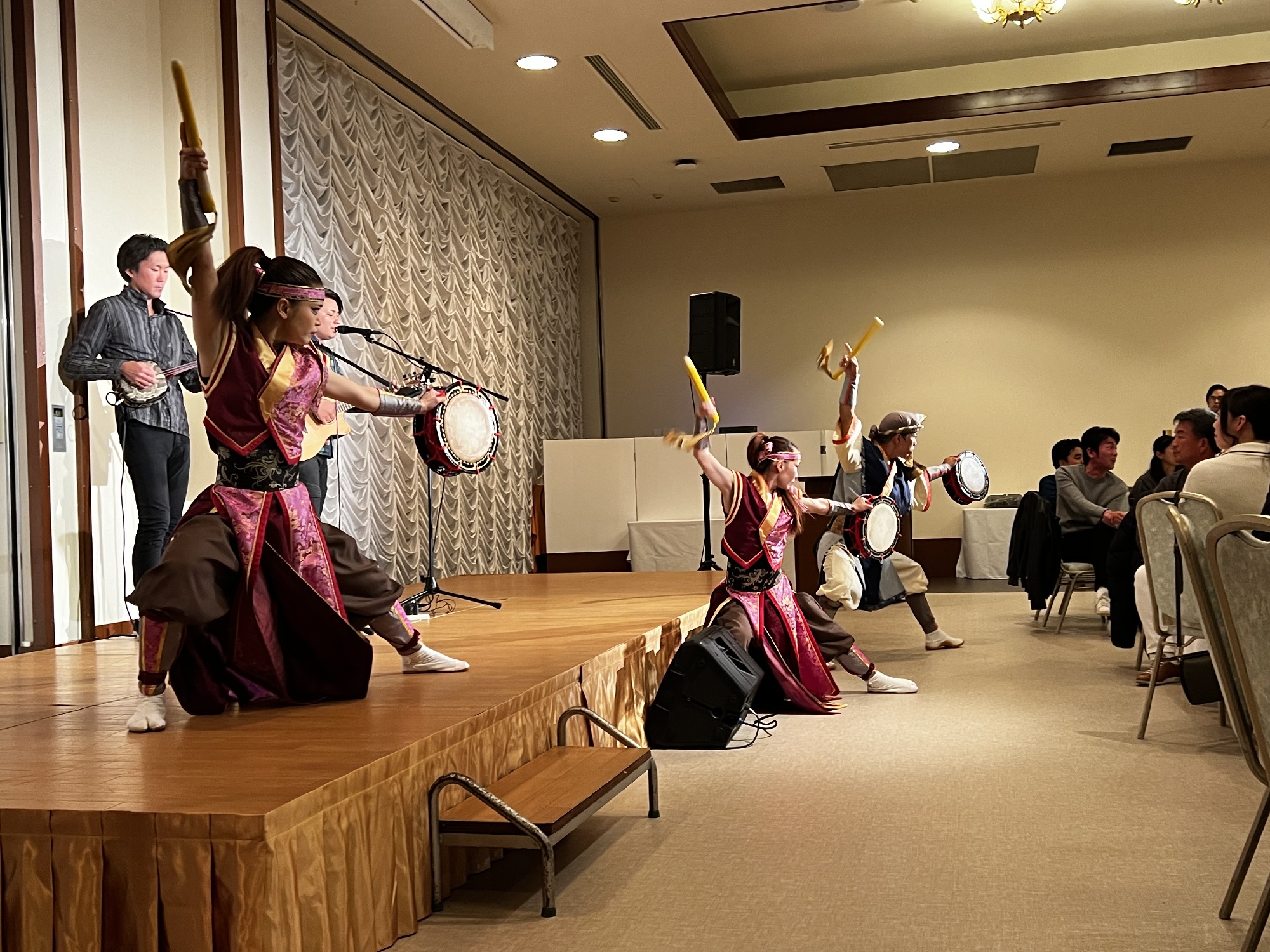 企業宴会「唄三線＋エイサー」