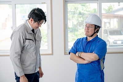 「社員以上に働いているように見えない」後継社長の原因と改善策