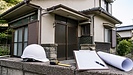 相続した実家が違法建築だった場合の対処法とは？売却や是正の手順を解説
