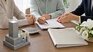 相続税がかからない財産があった！生命保険と墓石、「非課税財産」を賢く活用する終活術