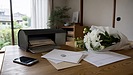 死亡後の郵便物と宅配便はどうする?大阪で定期便・請求書を止める確認手順