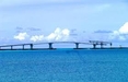 国内最長「無料の橋」：沖縄県宮古島市