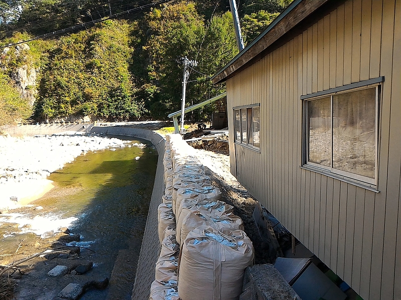 作業小屋水害