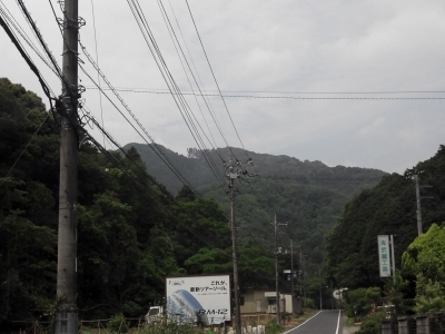 弓立山