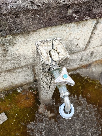 外部水道交換工事　日高市