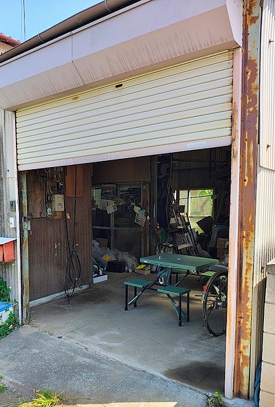 シャッター部分に引違戸　川越市