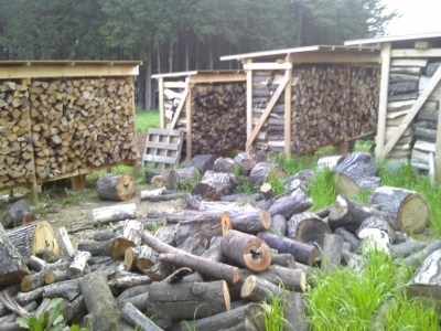薪棚作り