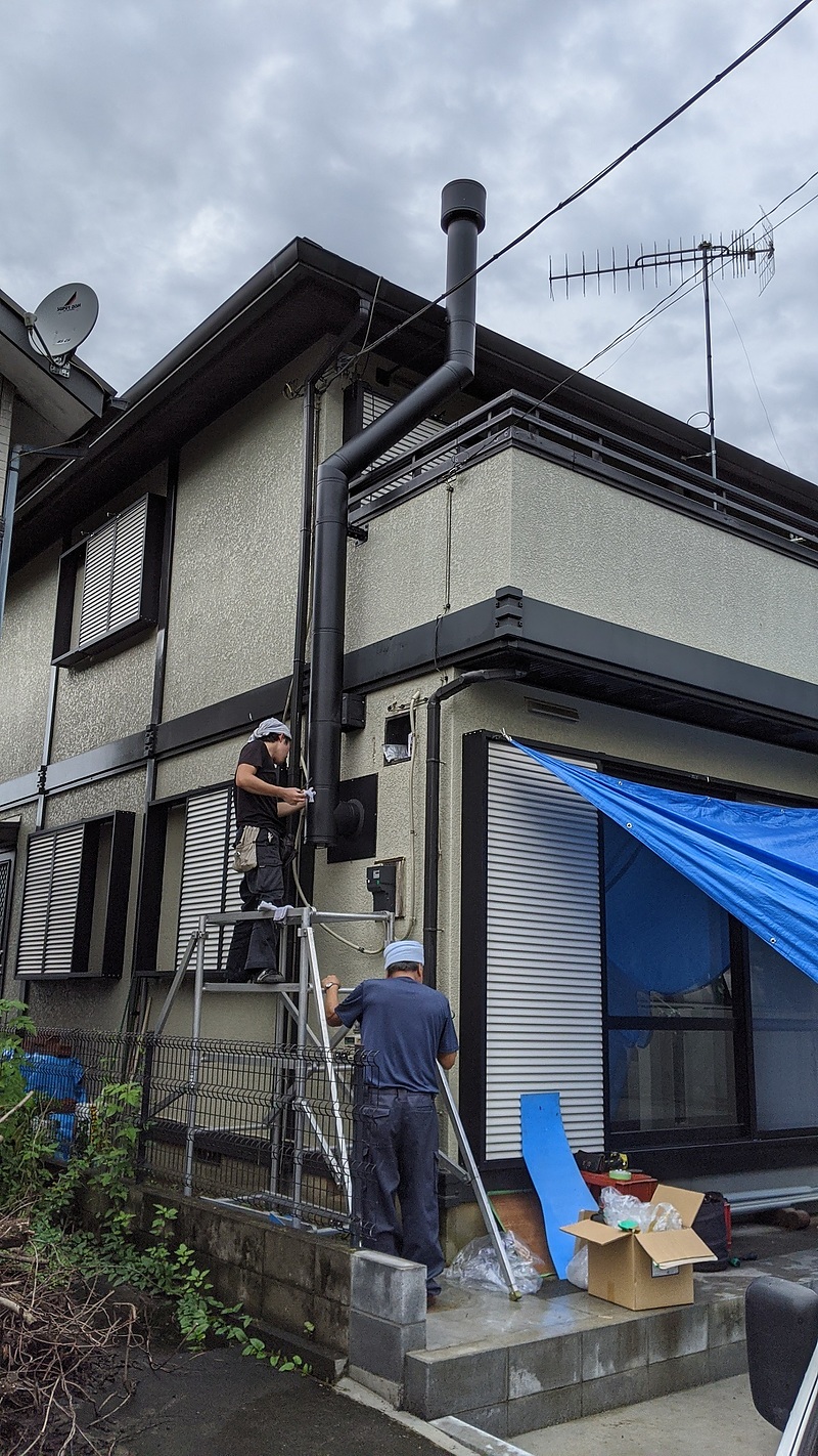 大里郡寄居町で薪ストーブの工事