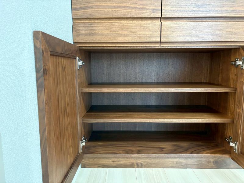 キャビネット_4