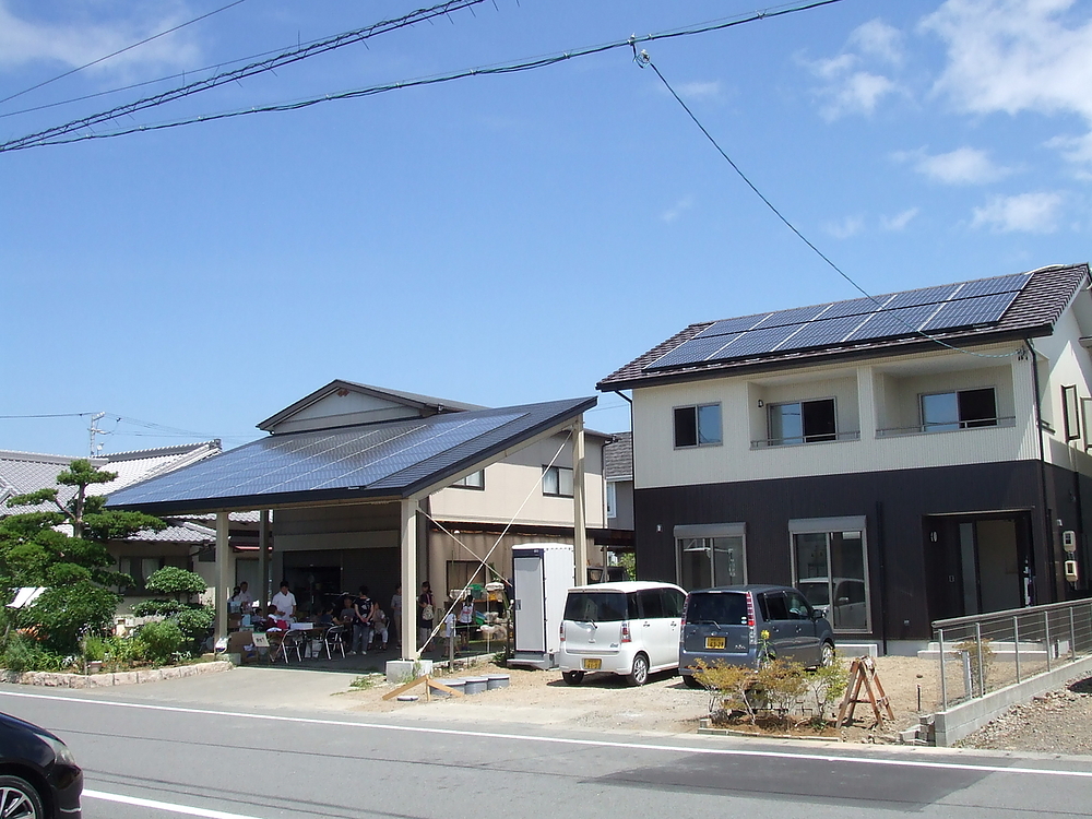 「設計から施工、お引渡しまで、責任を持ってお引き受けします」と伊東工務店の伊東陽介さん