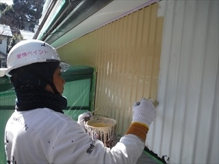 宮田邸　国吉田 トタンシリコン鉄部中塗