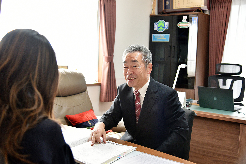 村上靖 むらかみやすし