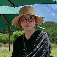 井出香代子