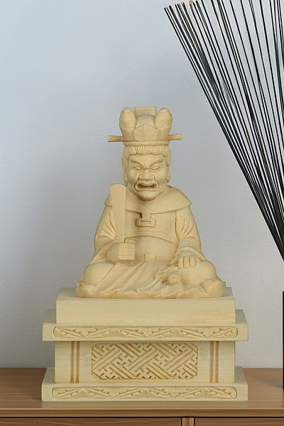 閻魔大王 — 正しき道へ導く“冥界の王”