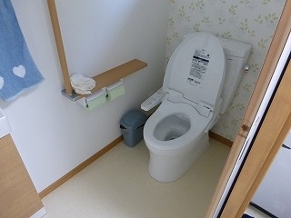 リフォーム後の洋式トイレ