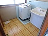 床を解体して作り直す洗面所のリフォーム　浜松市西区