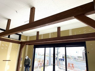 リフォーム後の店内