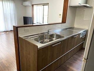 リフォーム後のシステムキッチン