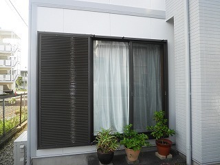 リフォーム前のリビングの掃き出し窓部