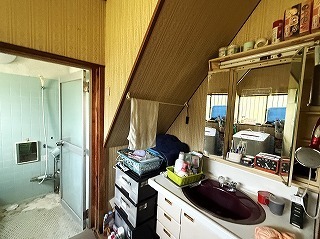 リフォーム前の洗面・洗濯・脱衣所 リフォーム前の洗面・洗濯・脱衣所