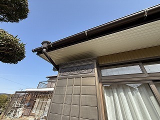軒天の張り替えリフォーム後