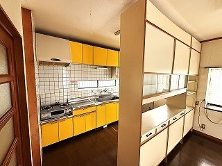 リフォーム前のLDKのキッチン部