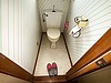 内装を貼り替え節水便器に取り替えるトイレのリフォーム　浜松市浜名区